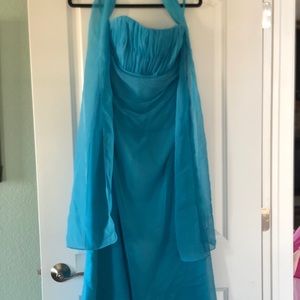 Woman’s formal dress long with sheer shawl size 14